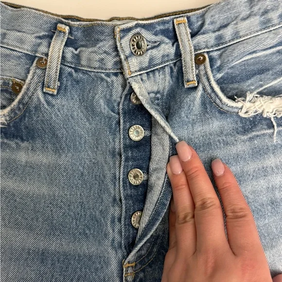 Agolde Dee High Rise Light Blue Distressed Jean Shorts Size 26 - Picture 5 of 7